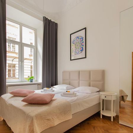 Ground Floor Family Apartment Krasków Εξωτερικό φωτογραφία